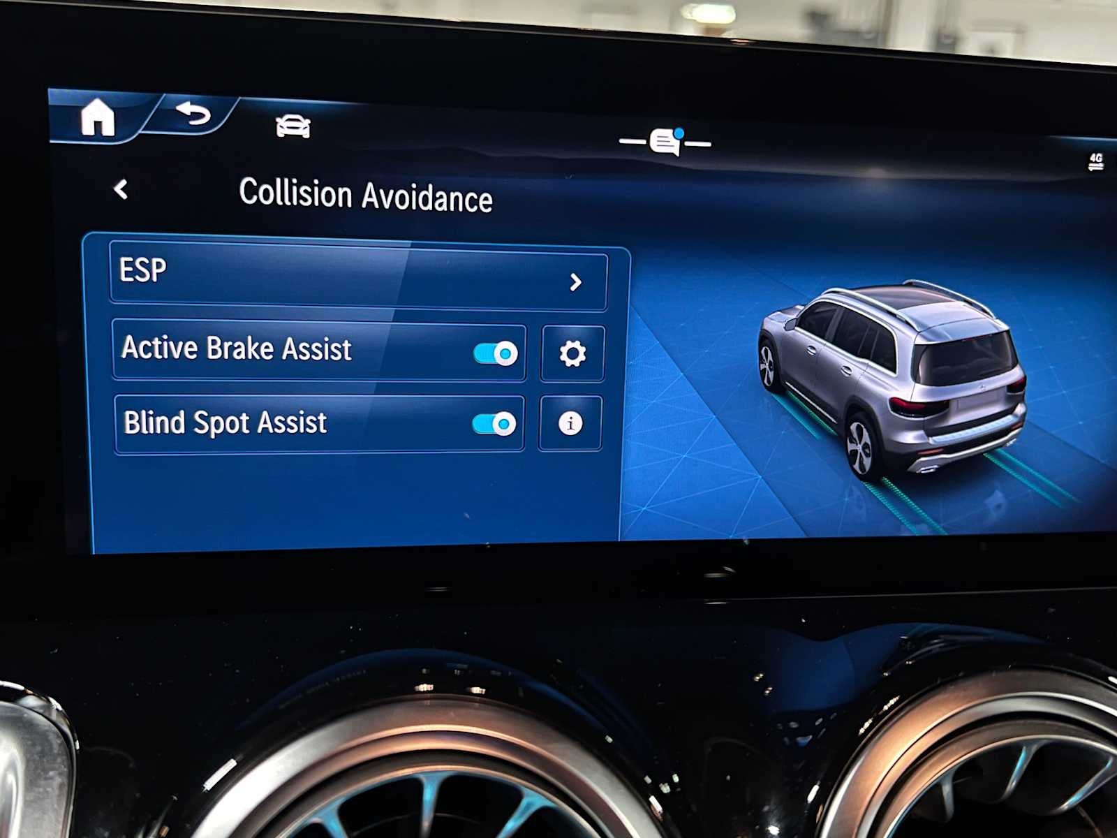 2026 Mercedes-Benz GLB 250 4MATIC® SUV