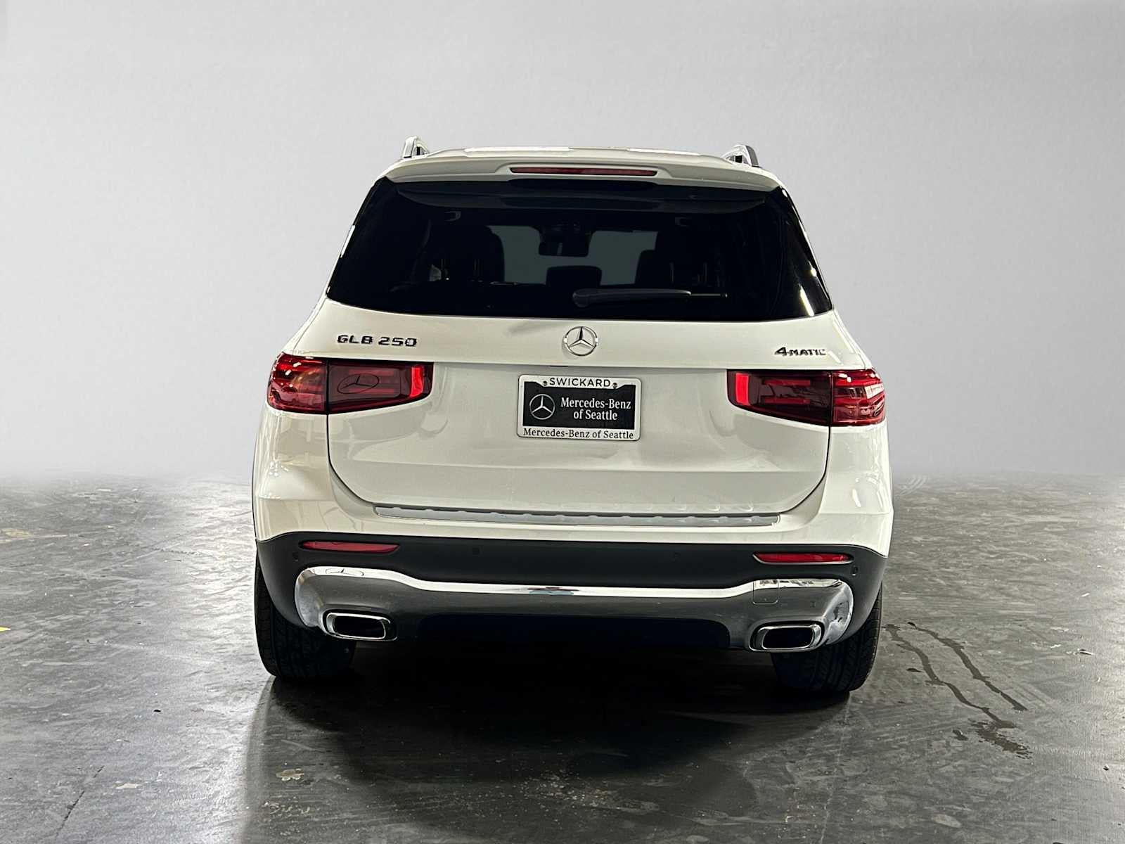 2026 Mercedes-Benz GLB 250 4MATIC® SUV