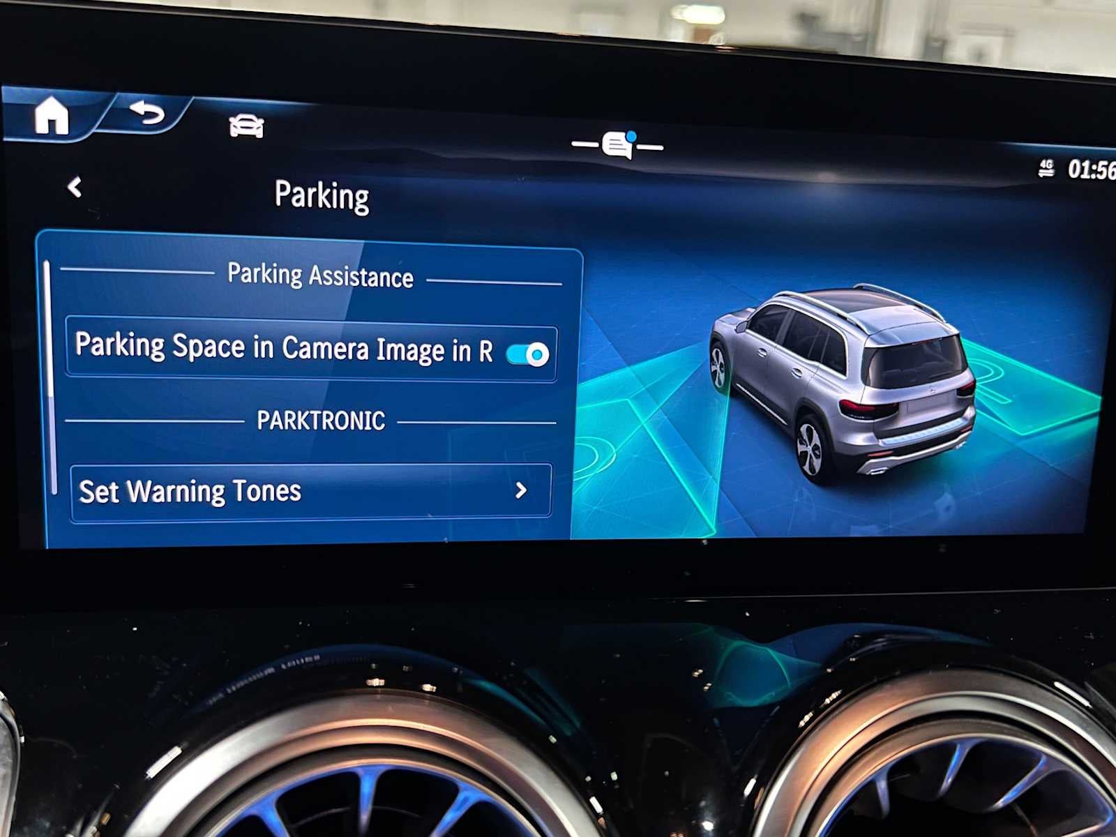 2026 Mercedes-Benz GLB 250 4MATIC® SUV