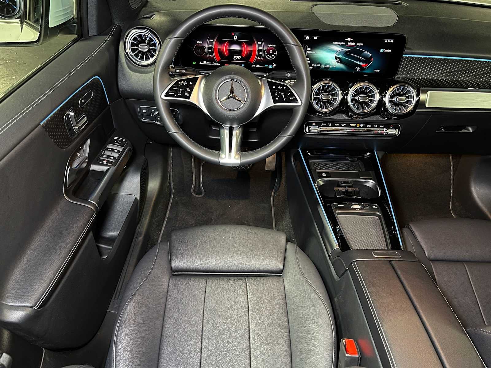 2026 Mercedes-Benz GLB 250 4MATIC® SUV