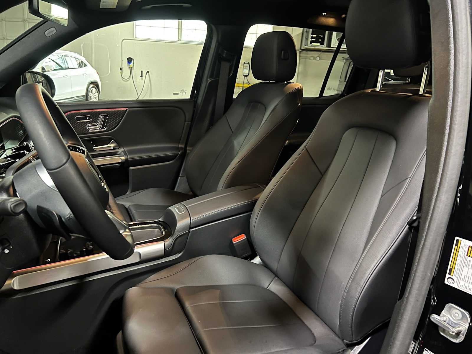2026 Mercedes-Benz GLB 250 4MATIC® SUV