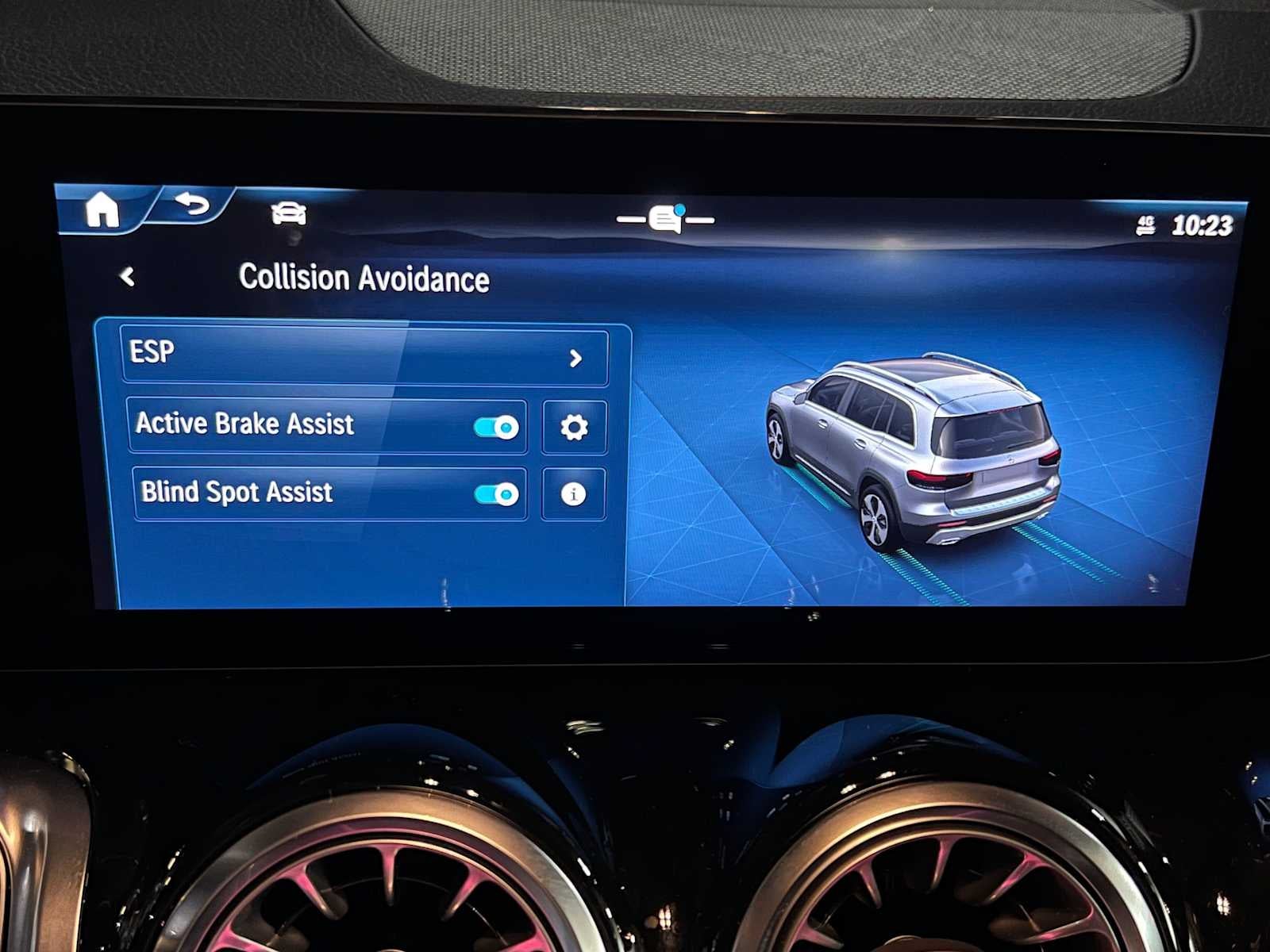2026 Mercedes-Benz GLB 250 4MATIC® SUV