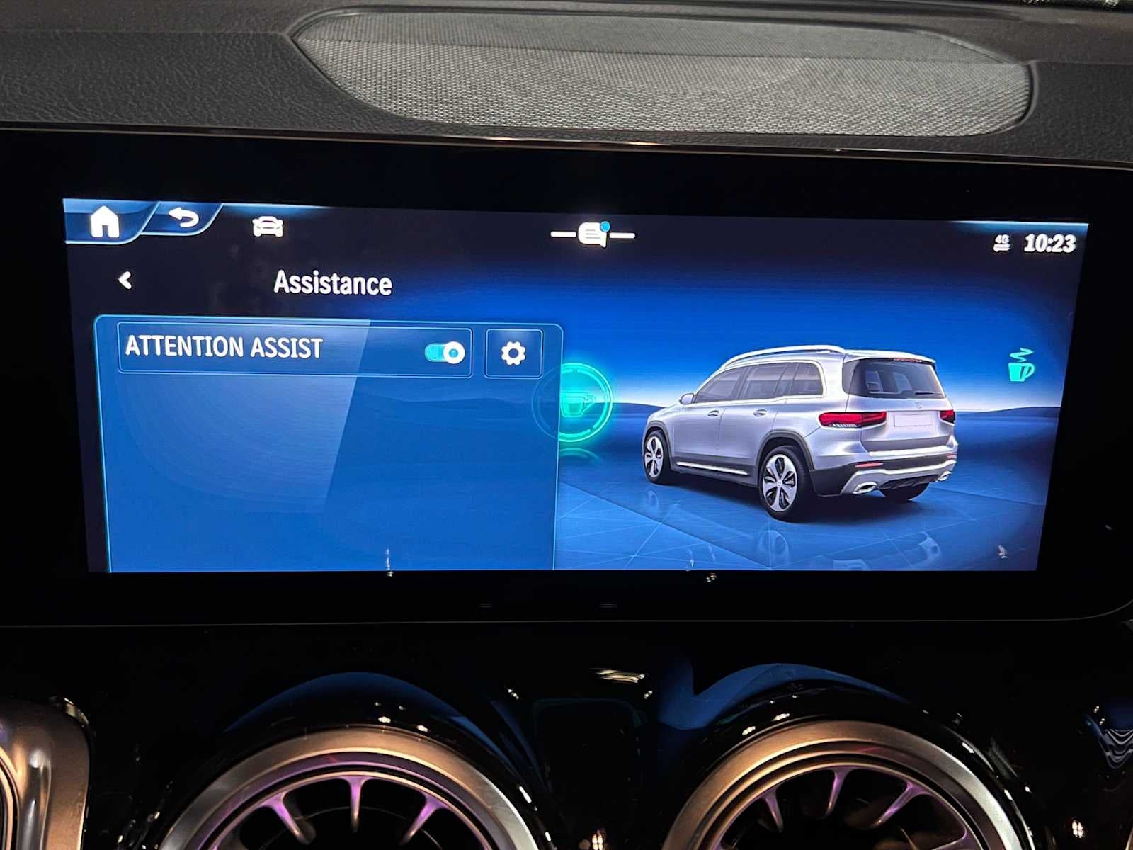 2026 Mercedes-Benz GLB 250 4MATIC® SUV