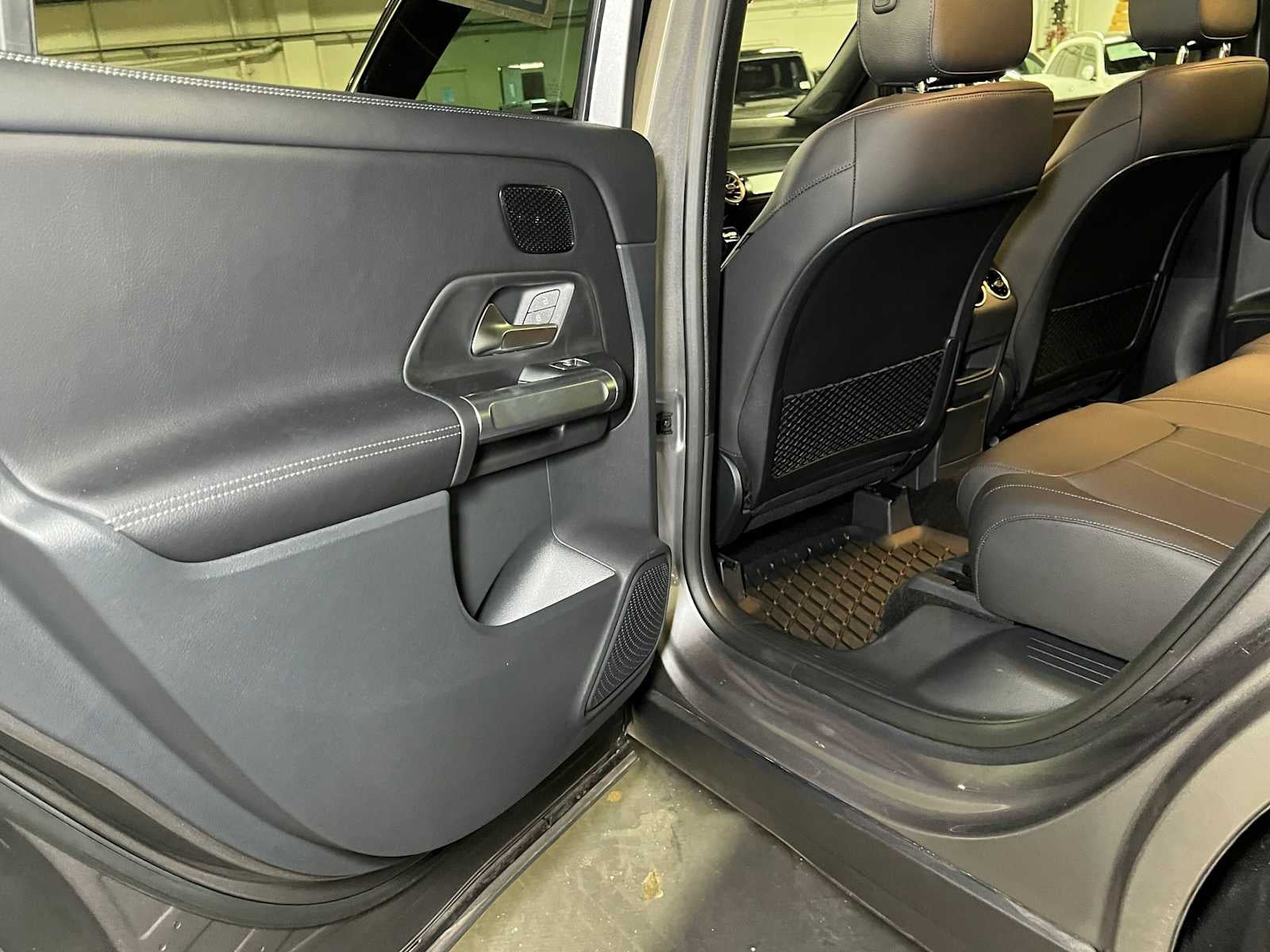 2026 Mercedes-Benz GLB 250 4MATIC® SUV
