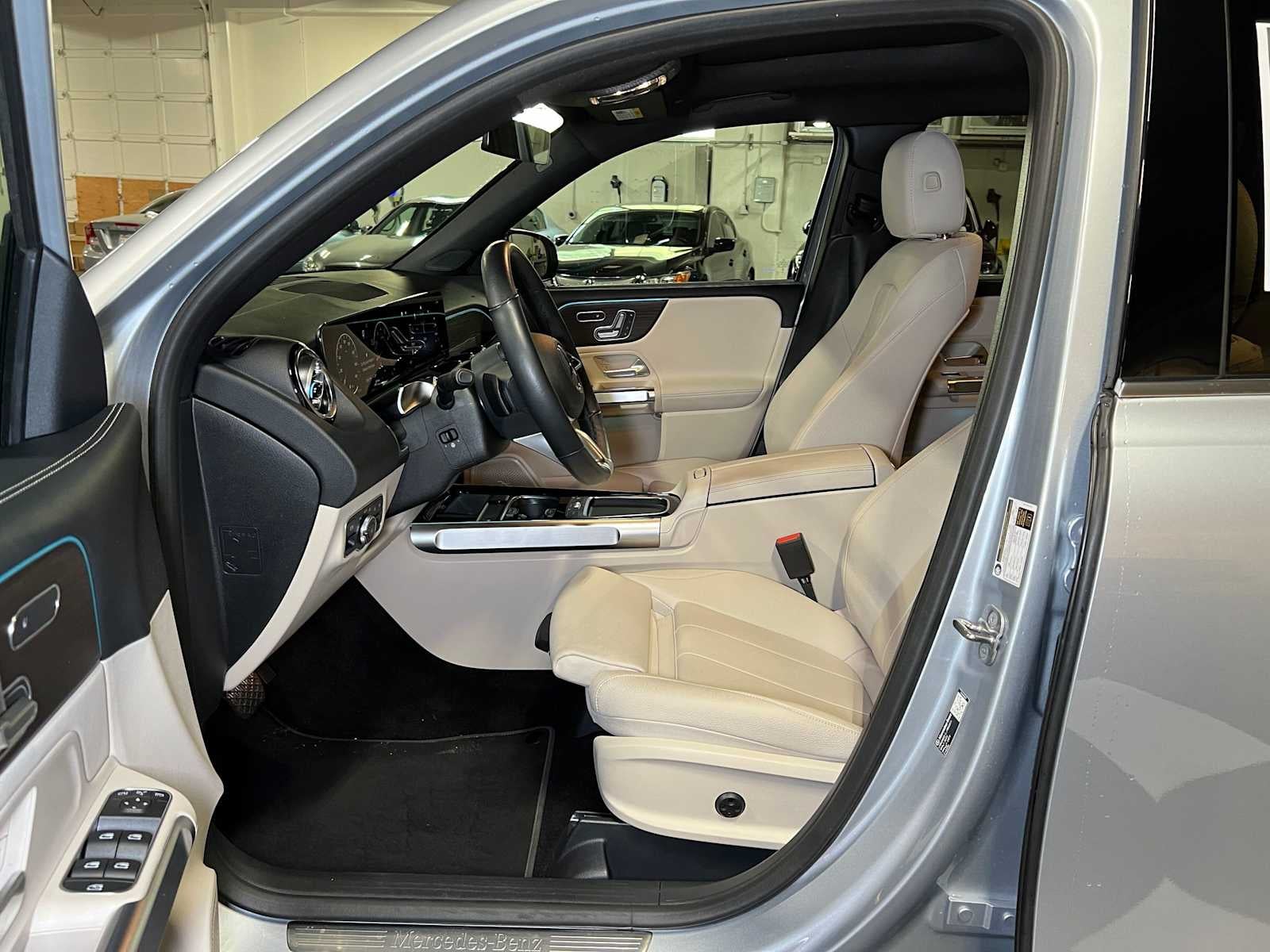 2026 Mercedes-Benz GLB 250 4MATIC® SUV
