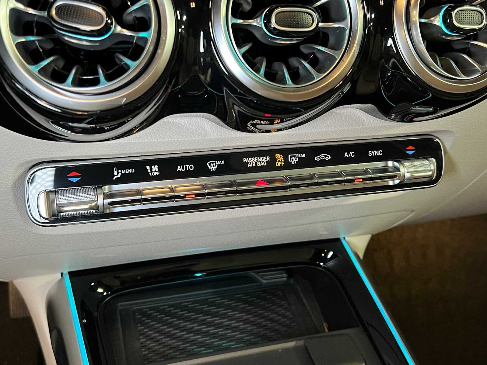 2026 Mercedes-Benz GLB 250 4MATIC® SUV