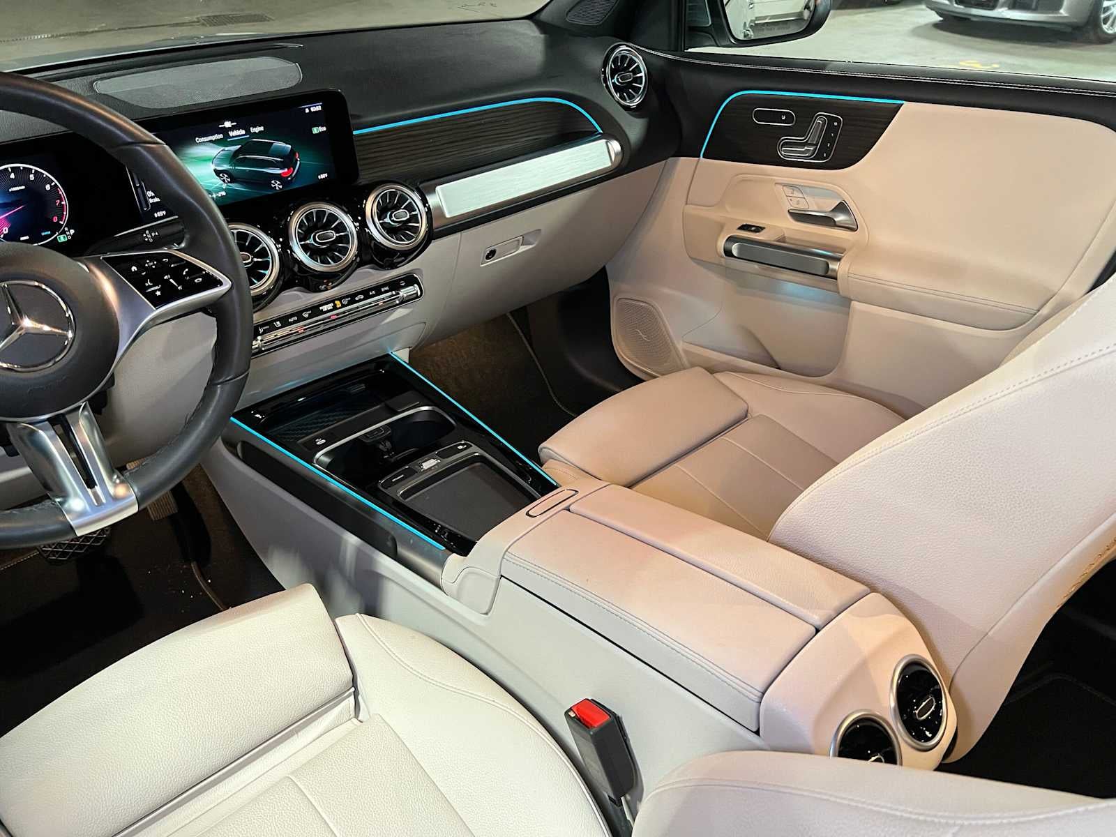 2026 Mercedes-Benz GLB 250 4MATIC® SUV