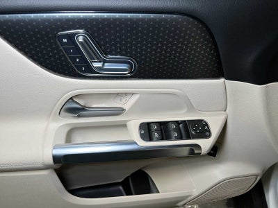 2025 Mercedes-Benz GLB 250 4MATIC® SUV