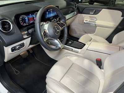 2025 Mercedes-Benz GLB 250 4MATIC® SUV