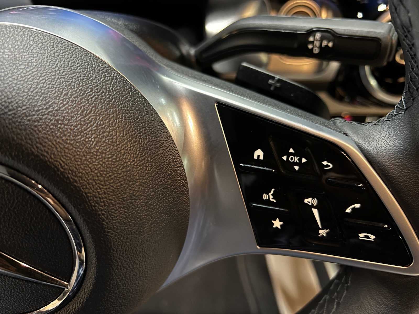 2025 Mercedes-Benz GLB 250 4MATIC® SUV