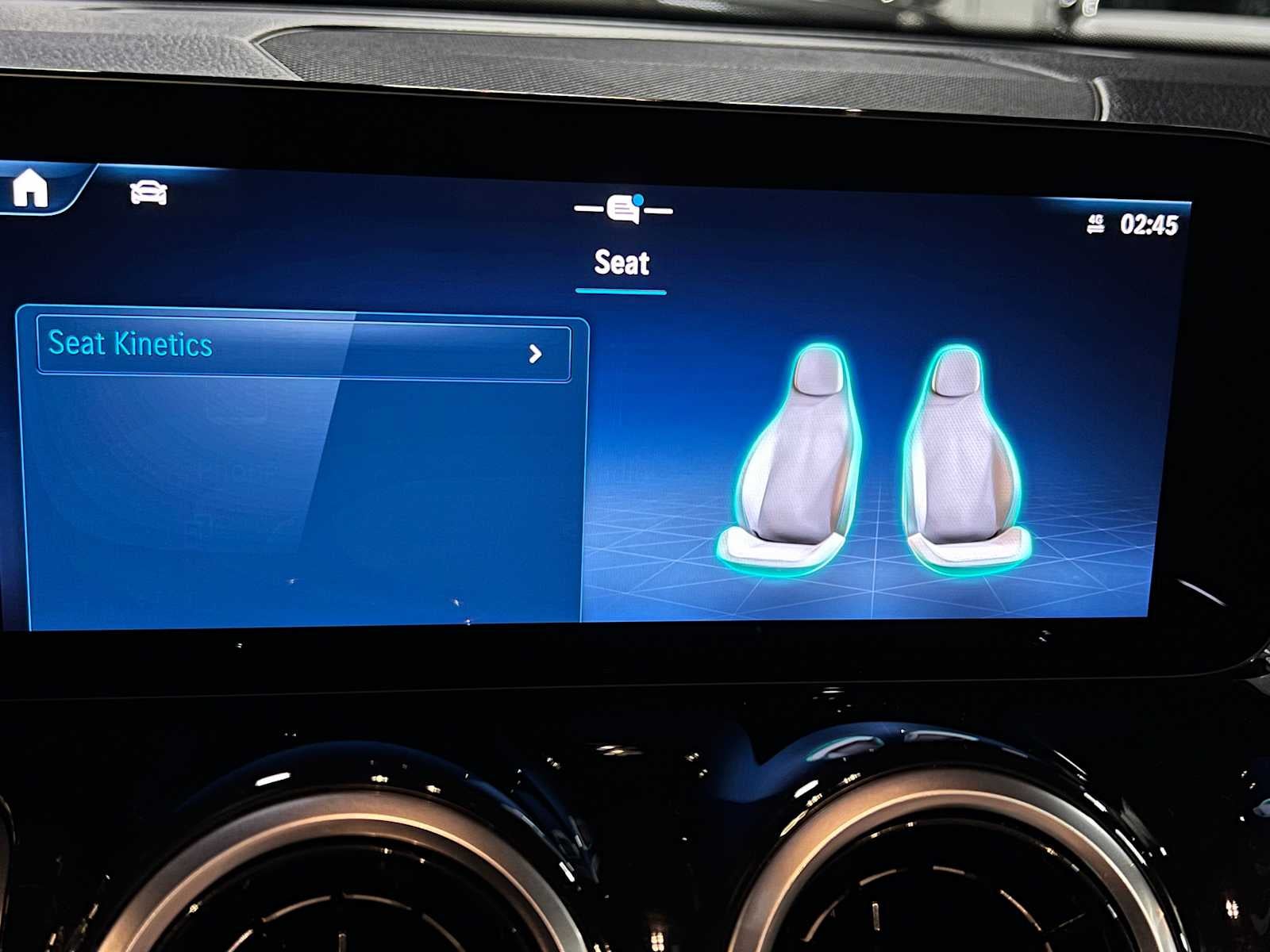 2025 Mercedes-Benz GLB 250 4MATIC® SUV