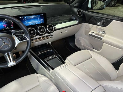 2025 Mercedes-Benz GLB 250 4MATIC® SUV