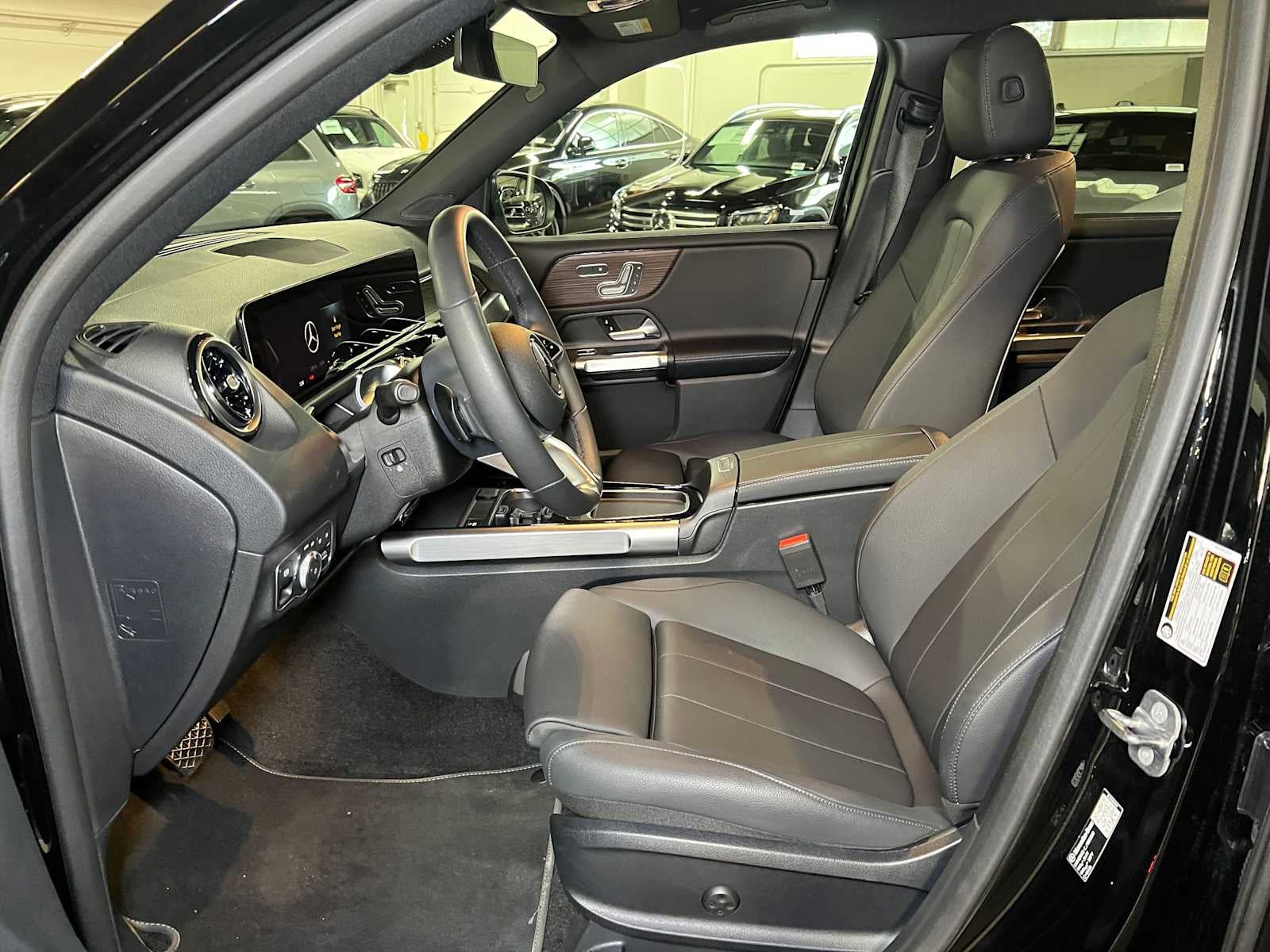2026 Mercedes-Benz GLB 250 4MATIC® SUV