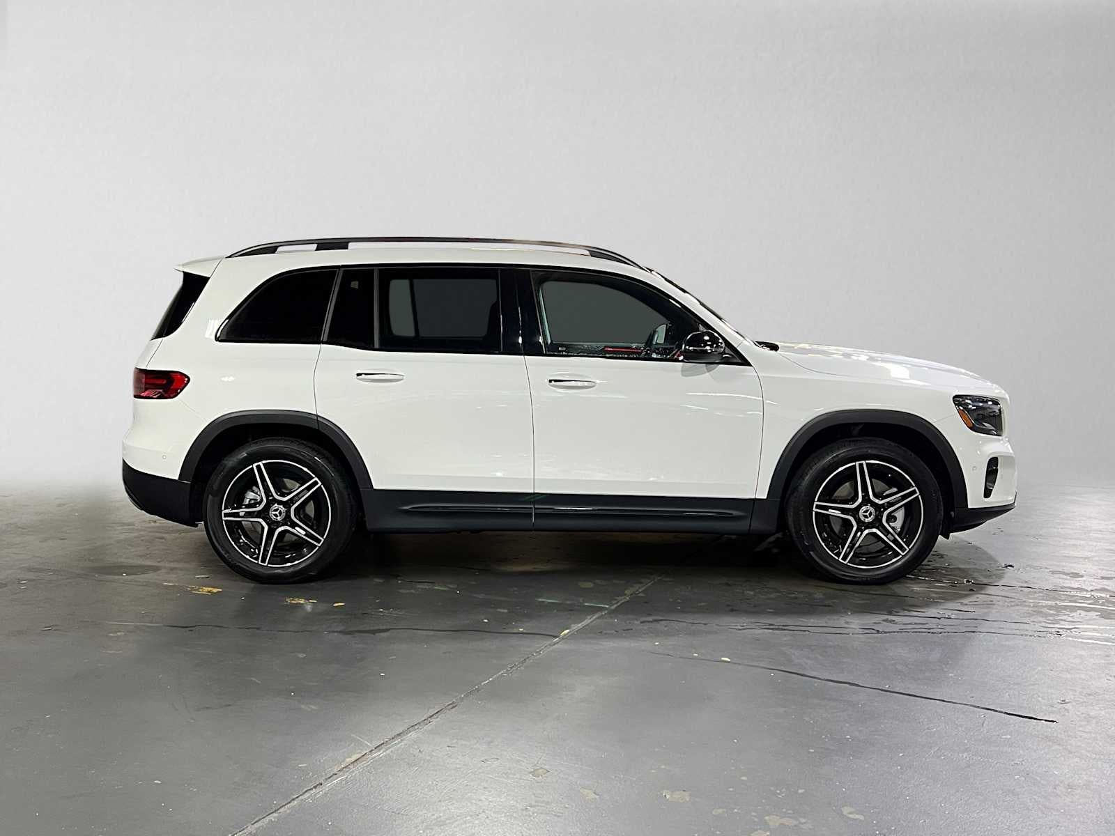 2026 Mercedes-Benz GLB 250 4MATIC® SUV