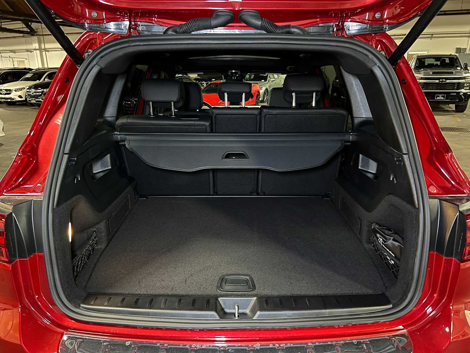 2025 Mercedes-Benz GLB 250 4MATIC® SUV