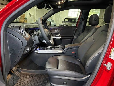 2025 Mercedes-Benz GLB 250 4MATIC® SUV