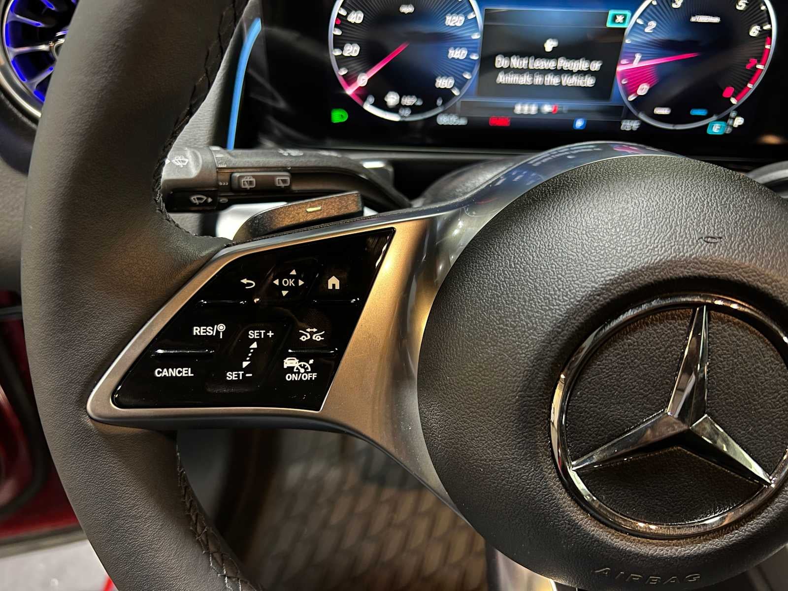 2025 Mercedes-Benz GLB 250 4MATIC® SUV