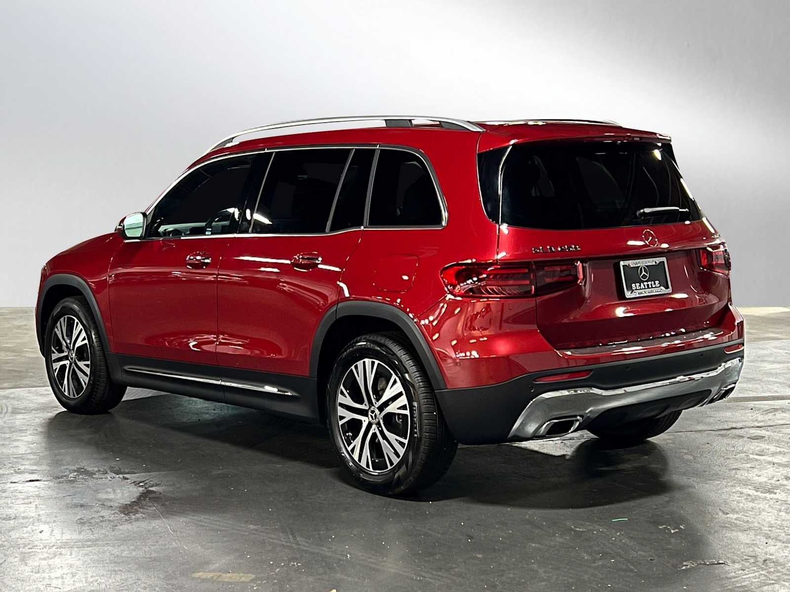 2025 Mercedes-Benz GLB 250 4MATIC® SUV