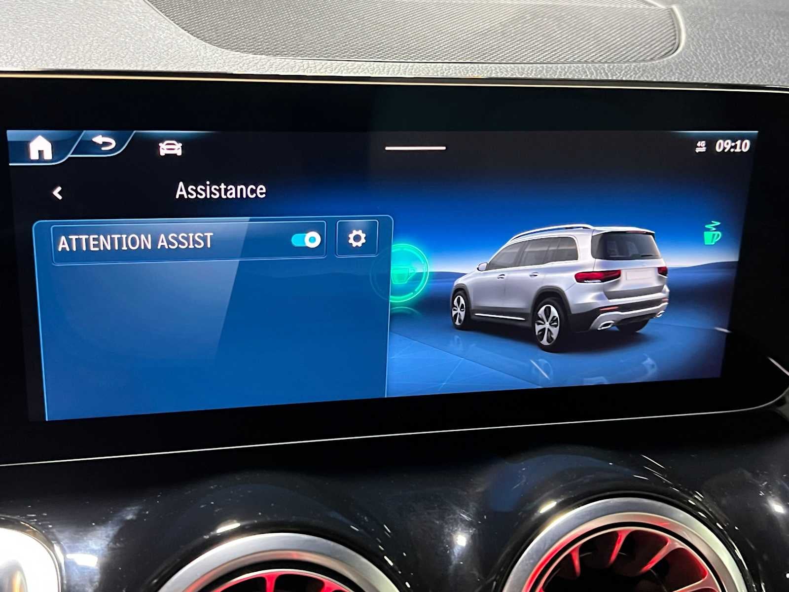 2026 Mercedes-Benz GLB 250 4MATIC® SUV