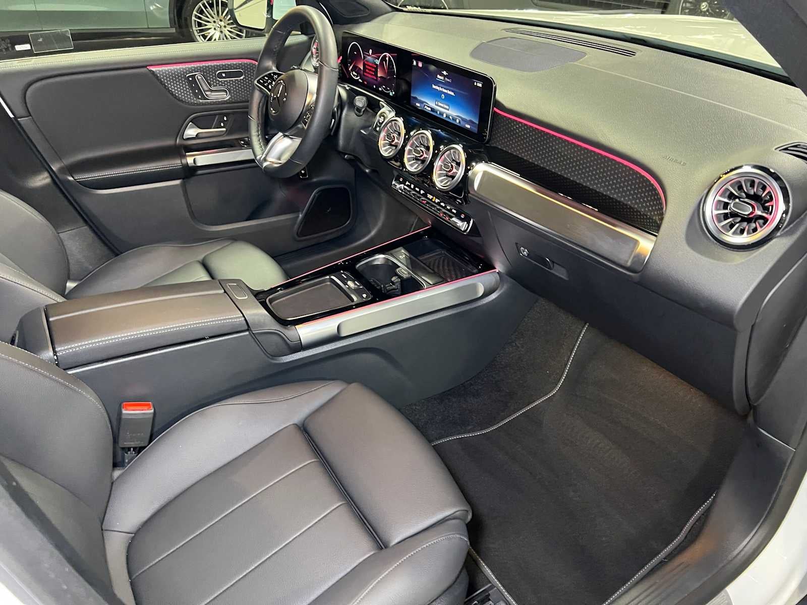 2026 Mercedes-Benz GLB 250 4MATIC® SUV