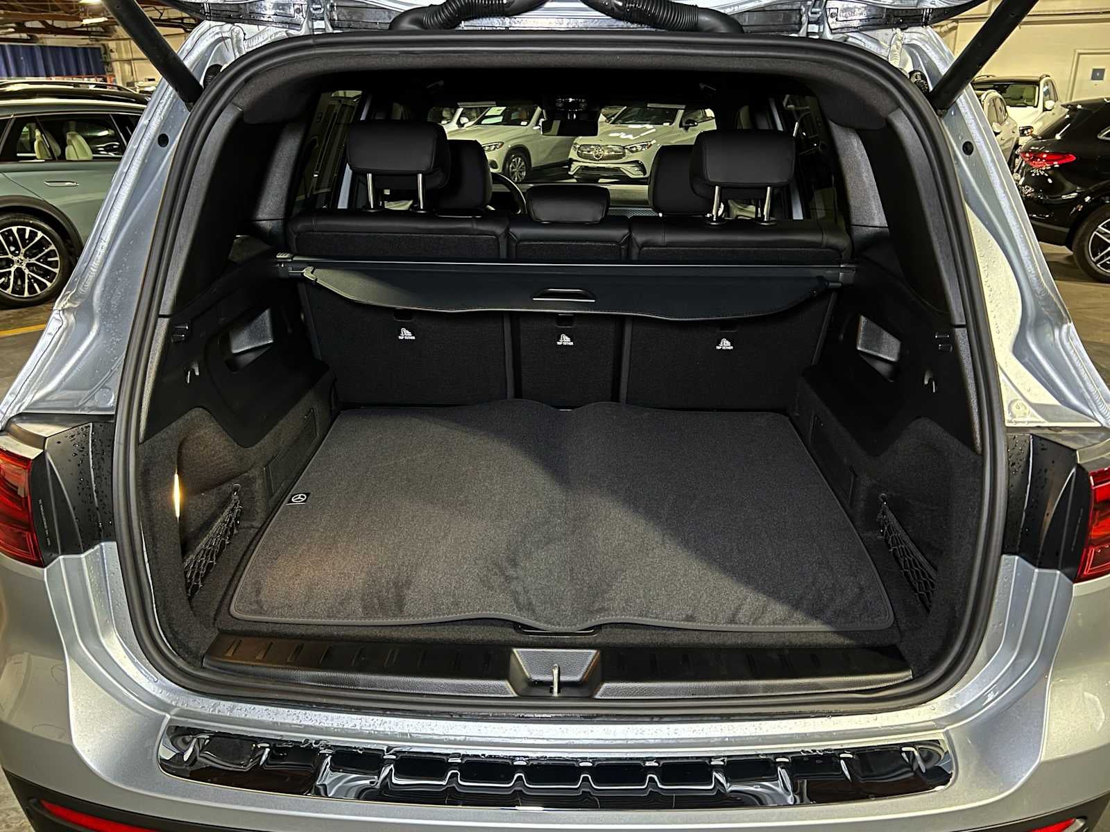 2025 Mercedes-Benz GLB 250 4MATIC® SUV