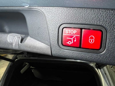 2025 Mercedes-Benz GLB 250 4MATIC® SUV