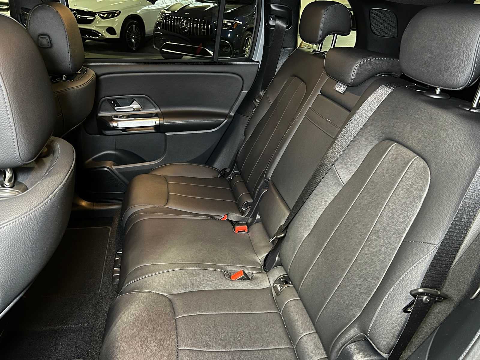 2025 Mercedes-Benz GLB 250 4MATIC® SUV