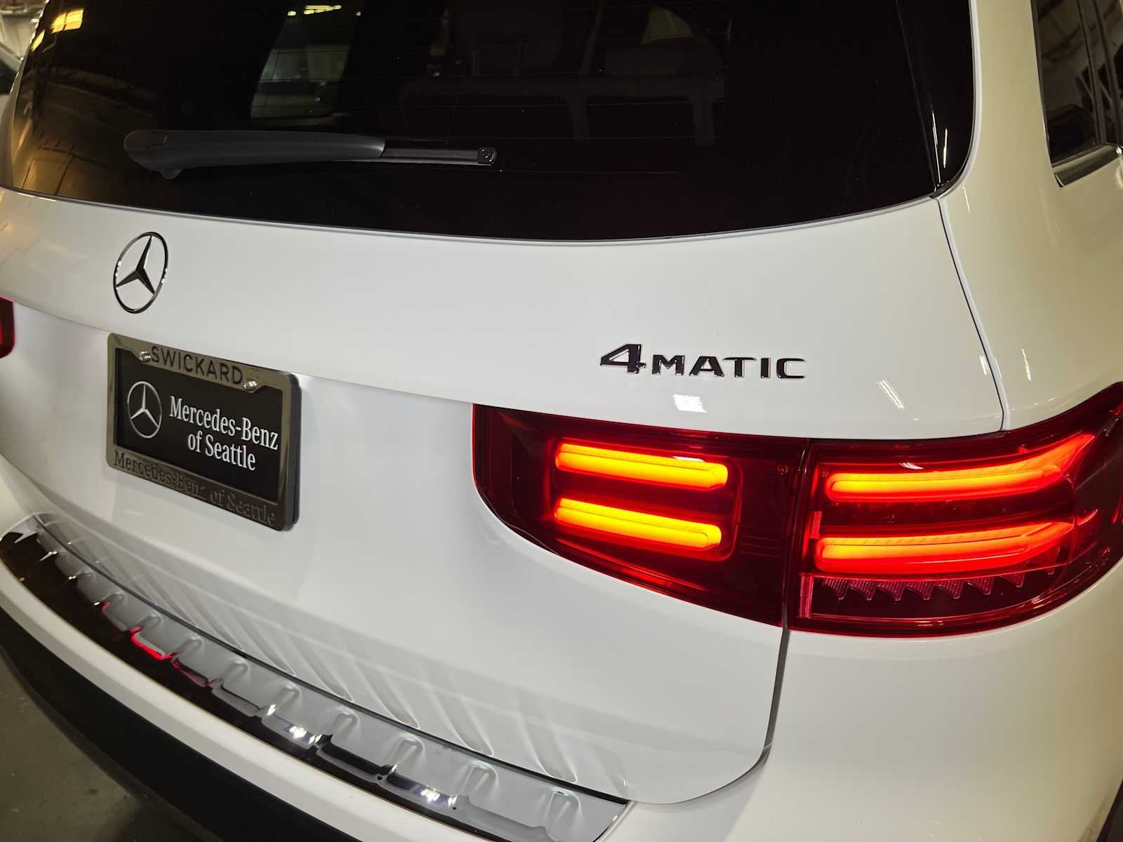 2026 Mercedes-Benz GLB 250 4MATIC® SUV