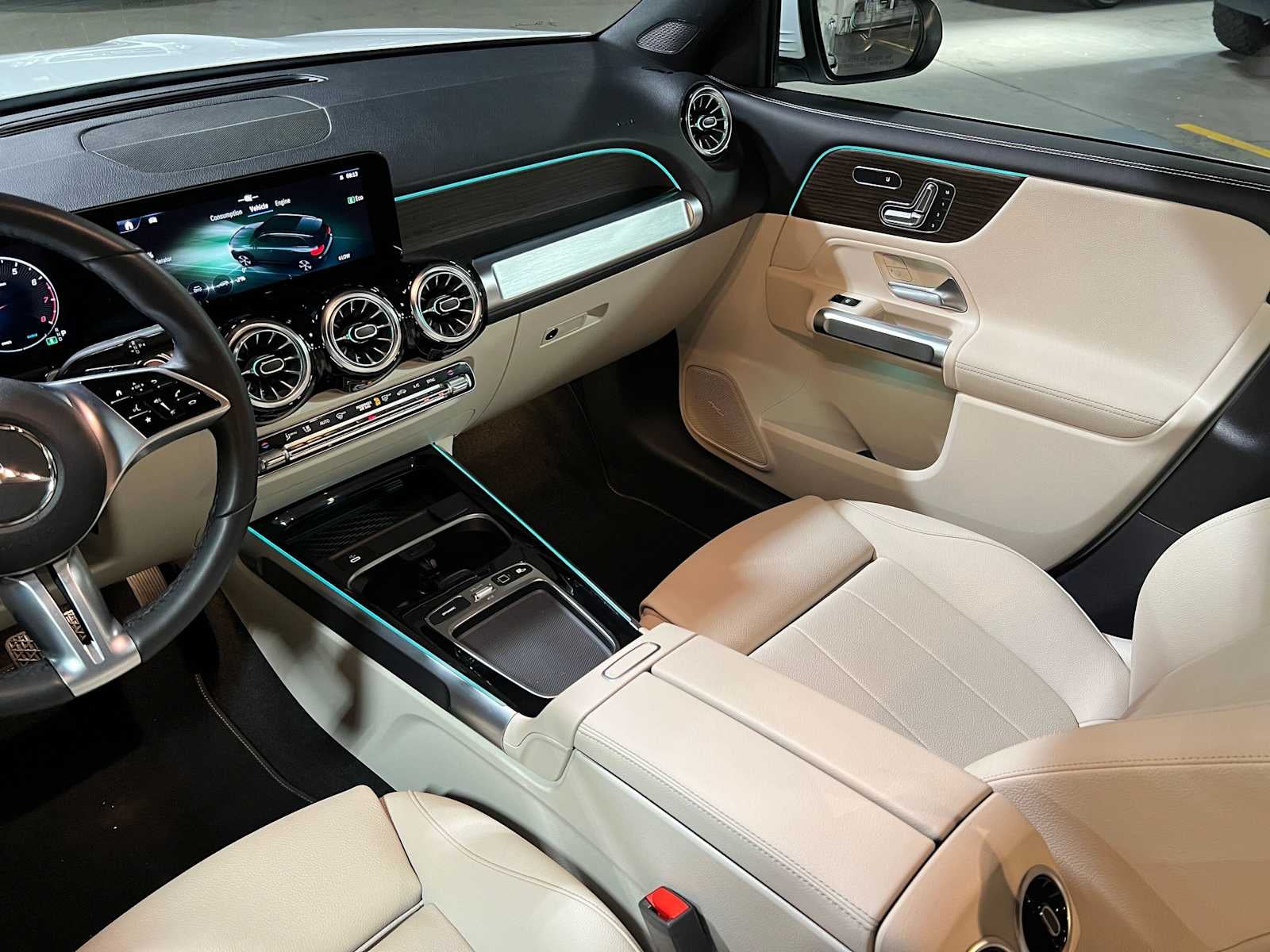 2026 Mercedes-Benz GLB 250 4MATIC® SUV
