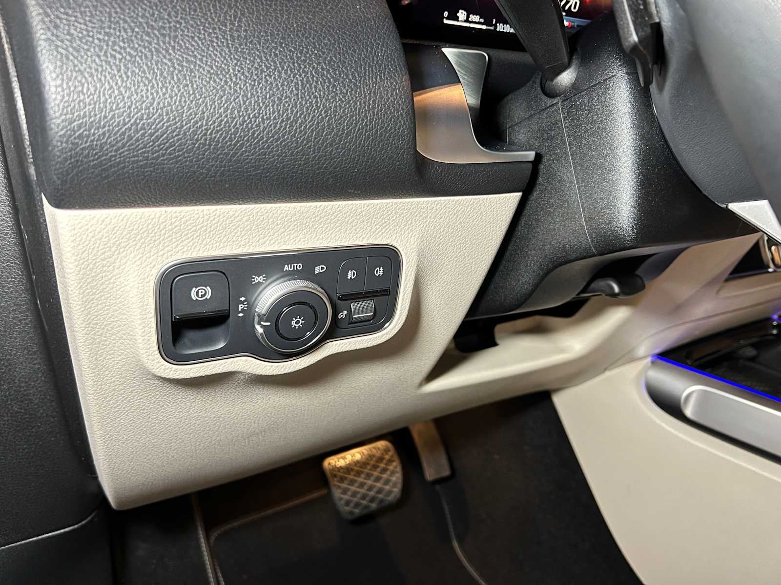 2025 Mercedes-Benz GLB 250 GLB 250