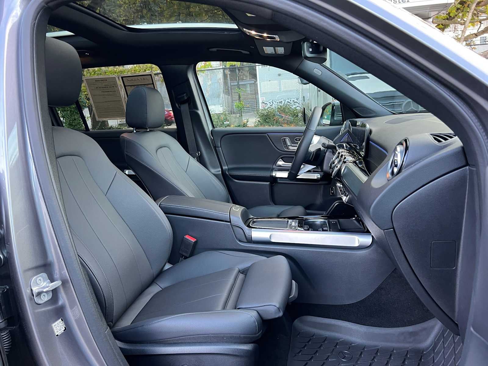 2026 Mercedes-Benz GLB 250 4MATIC® SUV