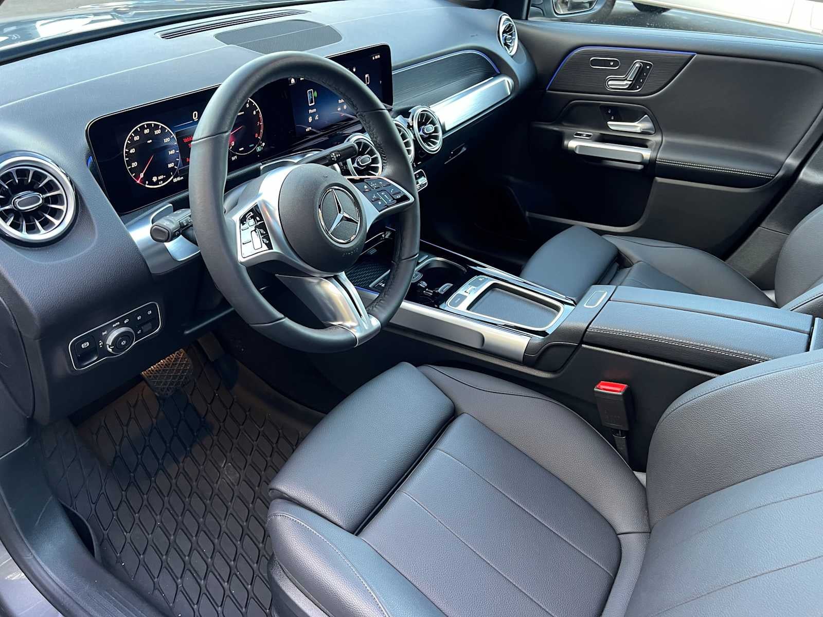 2026 Mercedes-Benz GLB 250 4MATIC® SUV