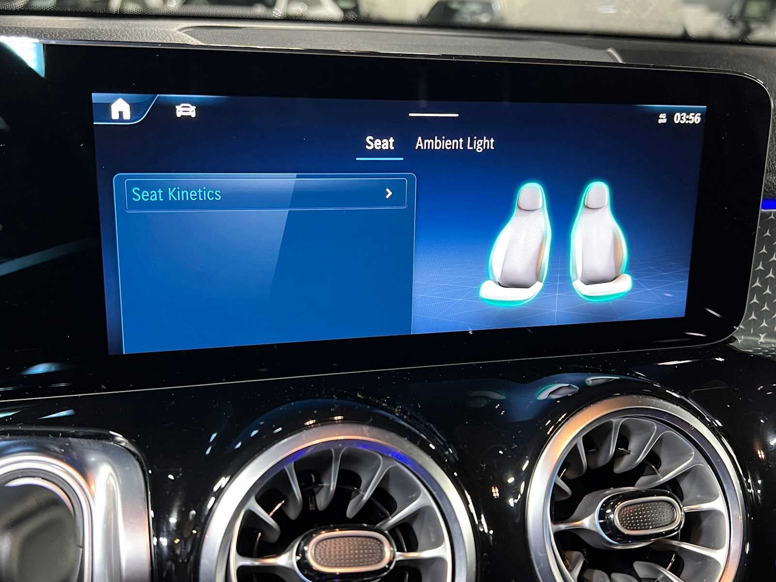 2025 Mercedes-Benz GLB 250 GLB 250