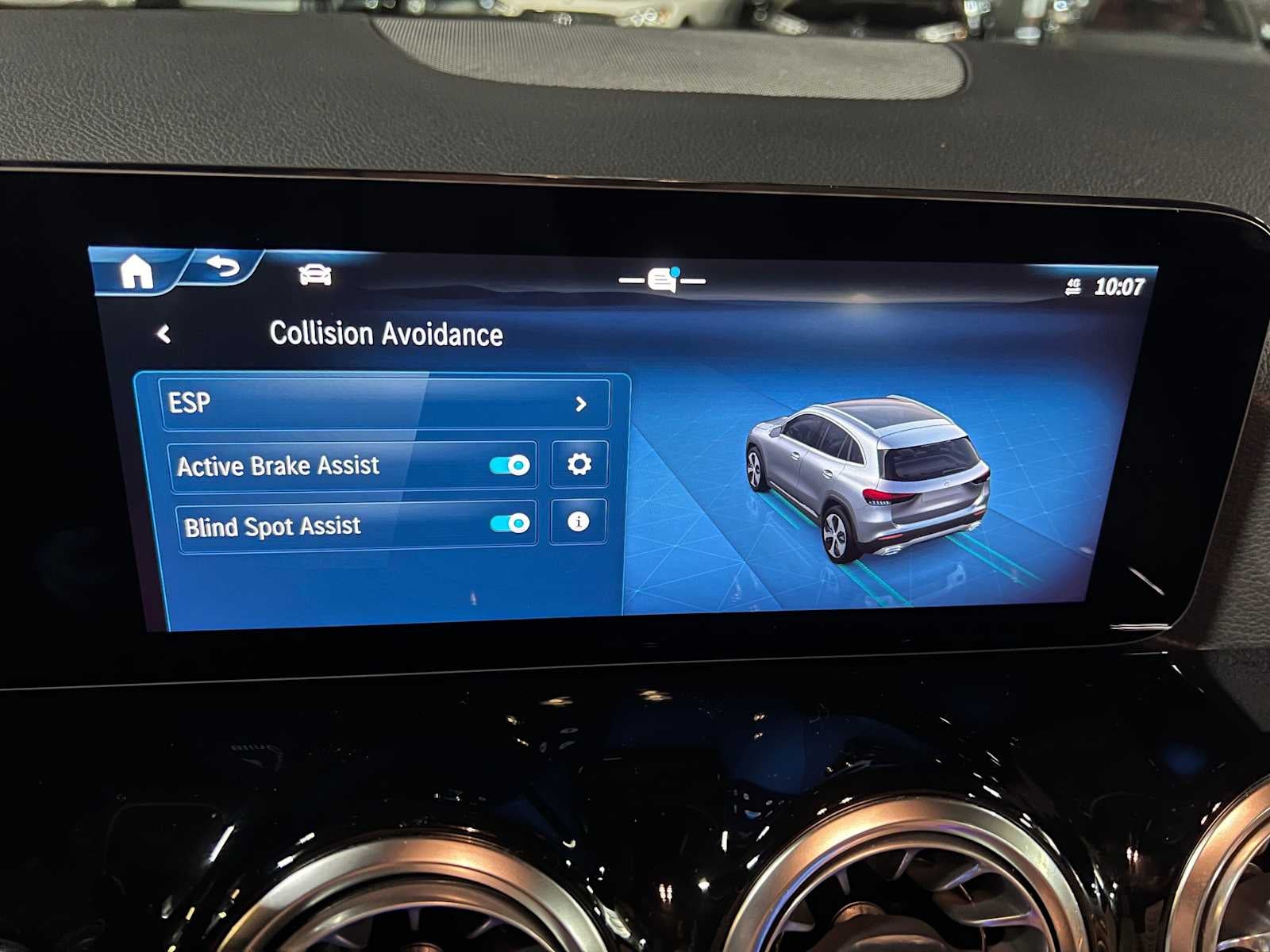 2026 Mercedes-Benz GLA 250 4MATIC® SUV