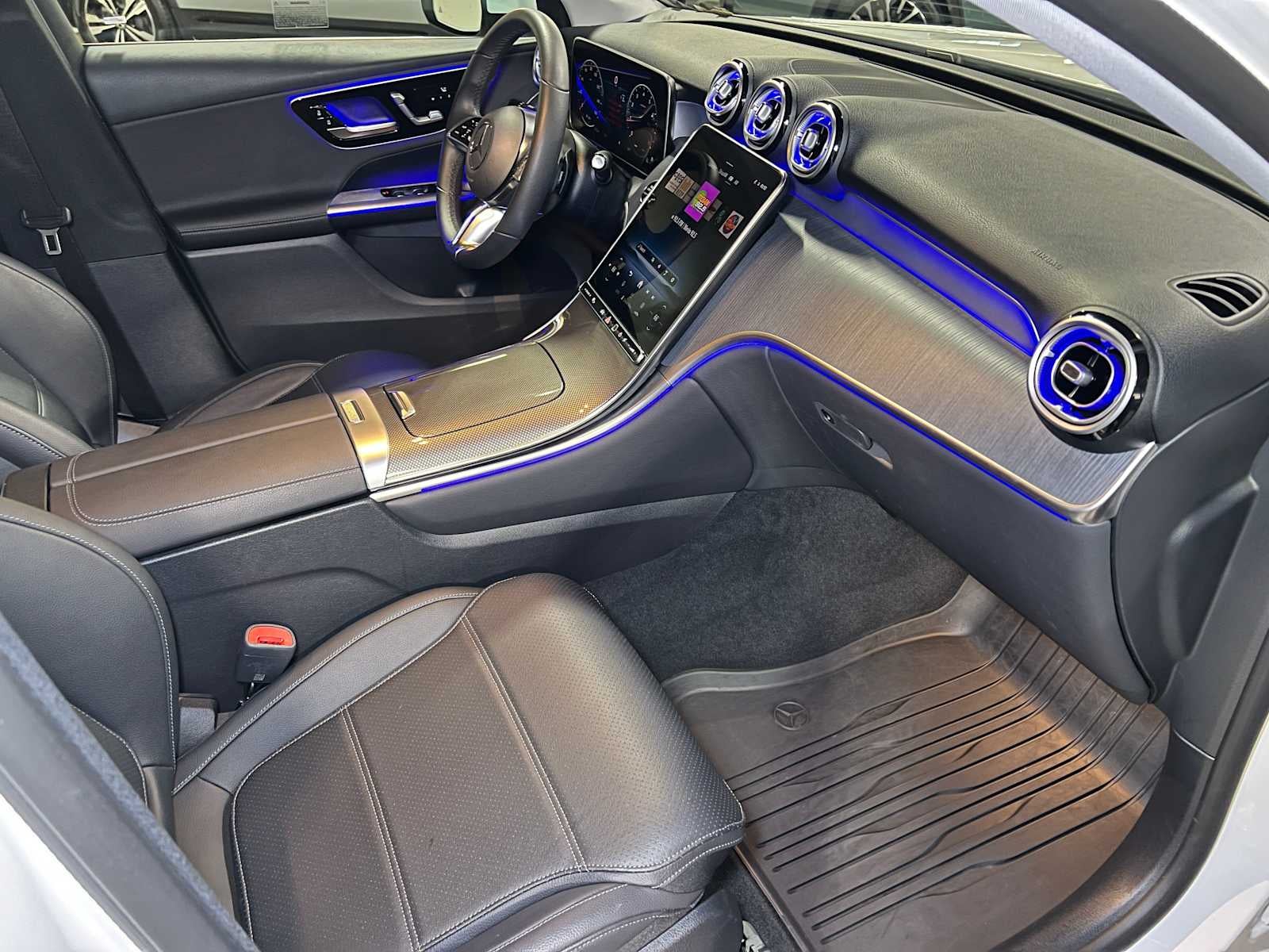 2025 Mercedes-Benz GLC GLC 300