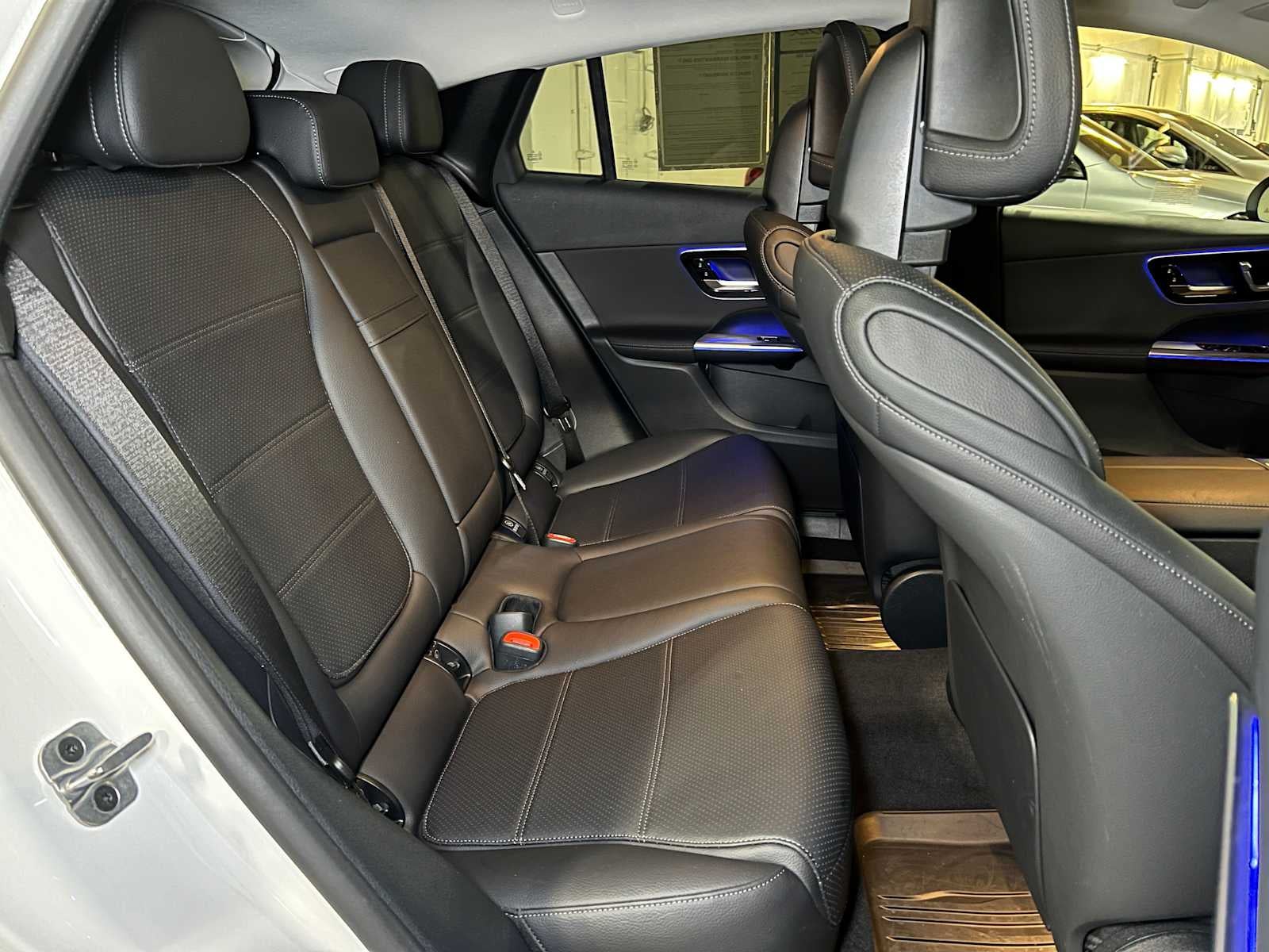 2025 Mercedes-Benz GLC GLC 300