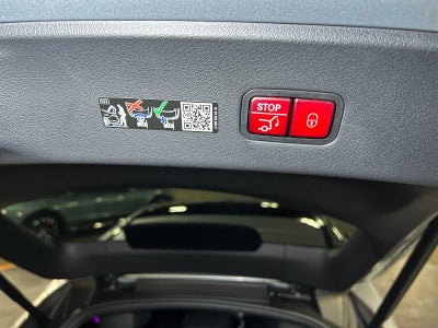 2025 Mercedes-Benz GLC 300 GLC 300