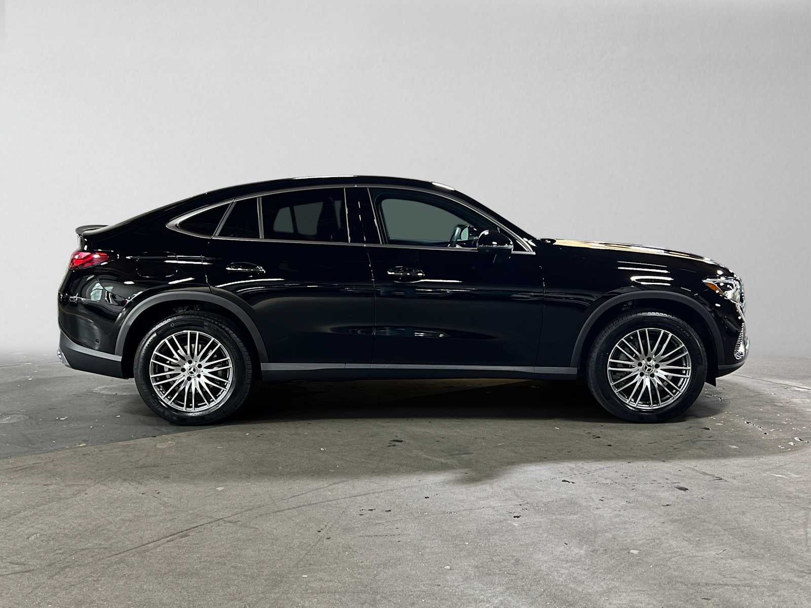 2026 Mercedes-Benz GLC 300 4MATIC® Coupe