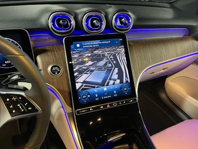 2025 Mercedes-Benz GLC 300 SUV