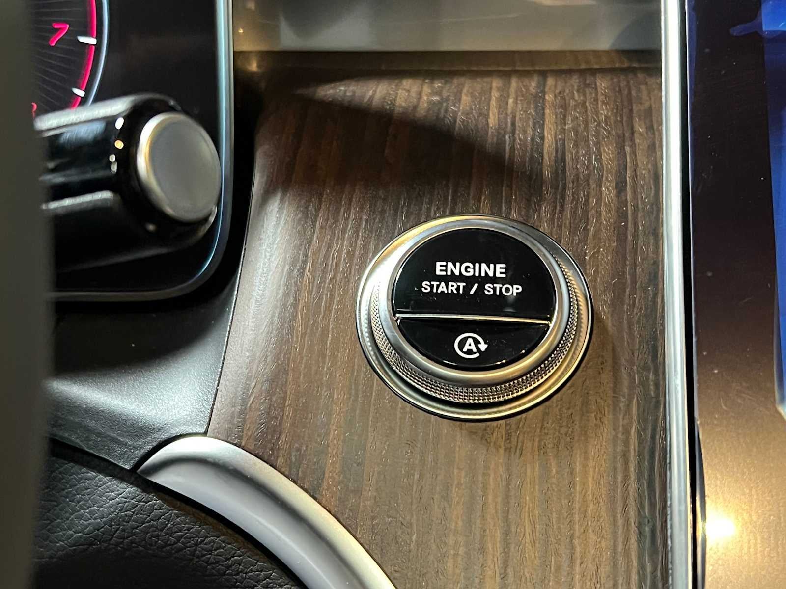 2025 Mercedes-Benz GLC 300 4MATIC® SUV