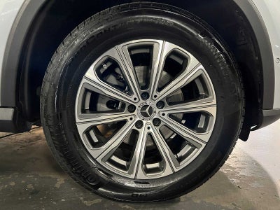 2025 Mercedes-Benz GLC GLC 300