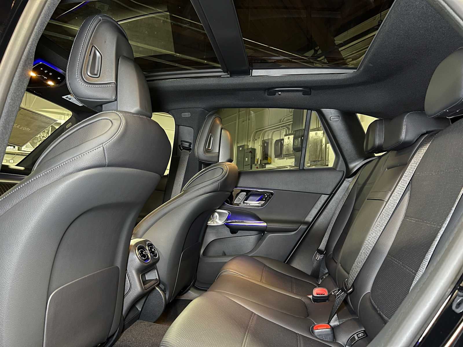 2025 Mercedes-Benz GLC 300 4MATIC® SUV