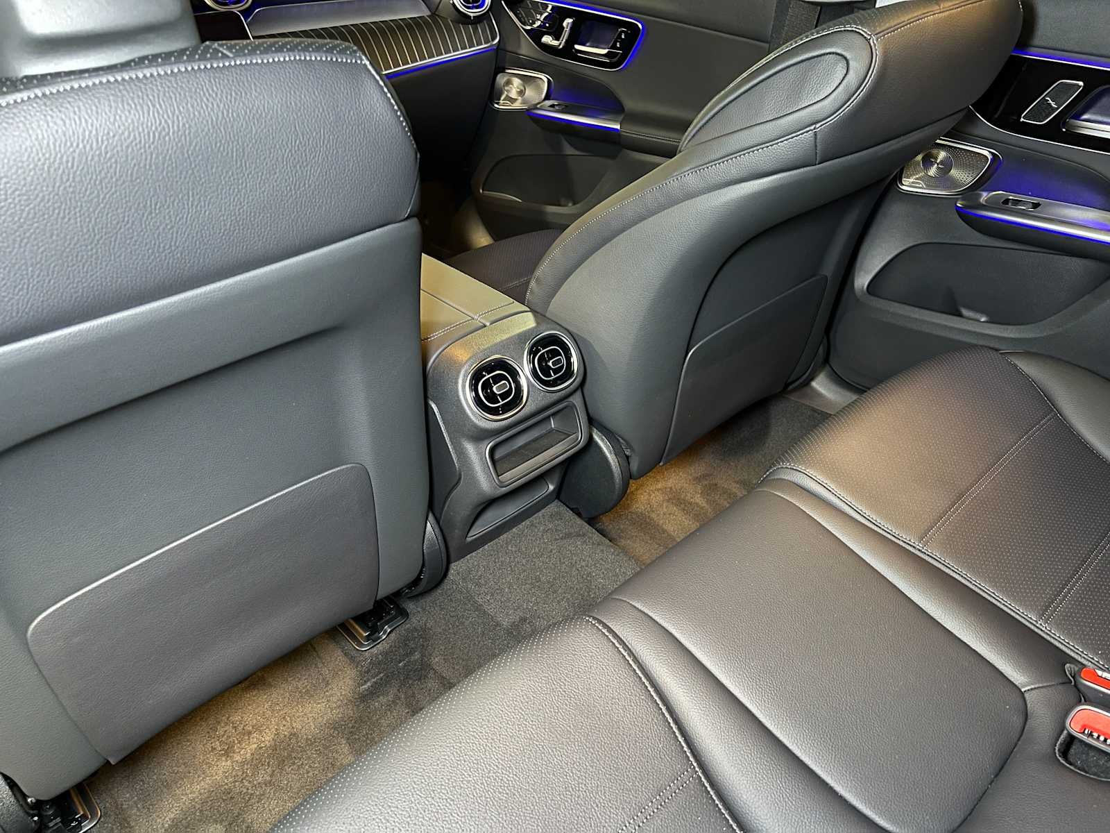 2025 Mercedes-Benz GLC 300 4MATIC® SUV