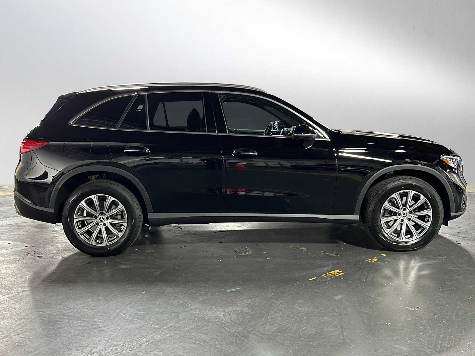 2025 Mercedes-Benz GLC 300 4MATIC® SUV