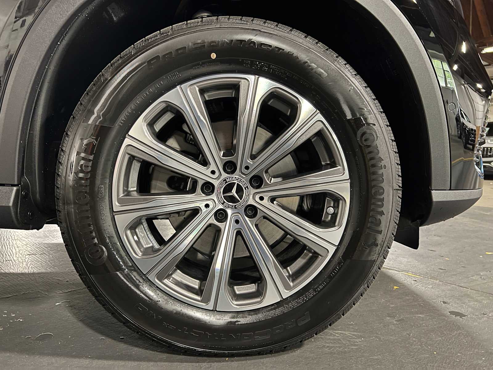 2025 Mercedes-Benz GLC 300 4MATIC® SUV
