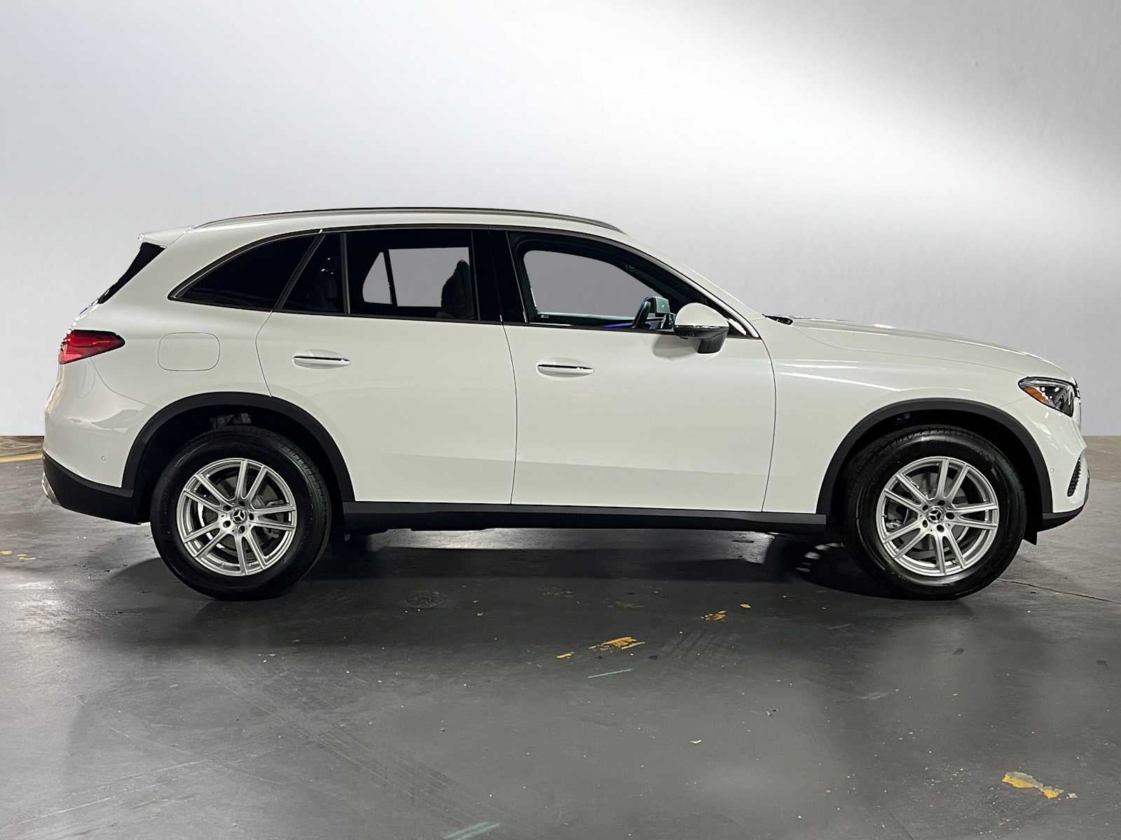 2025 Mercedes-Benz GLC 300 4MATIC® SUV