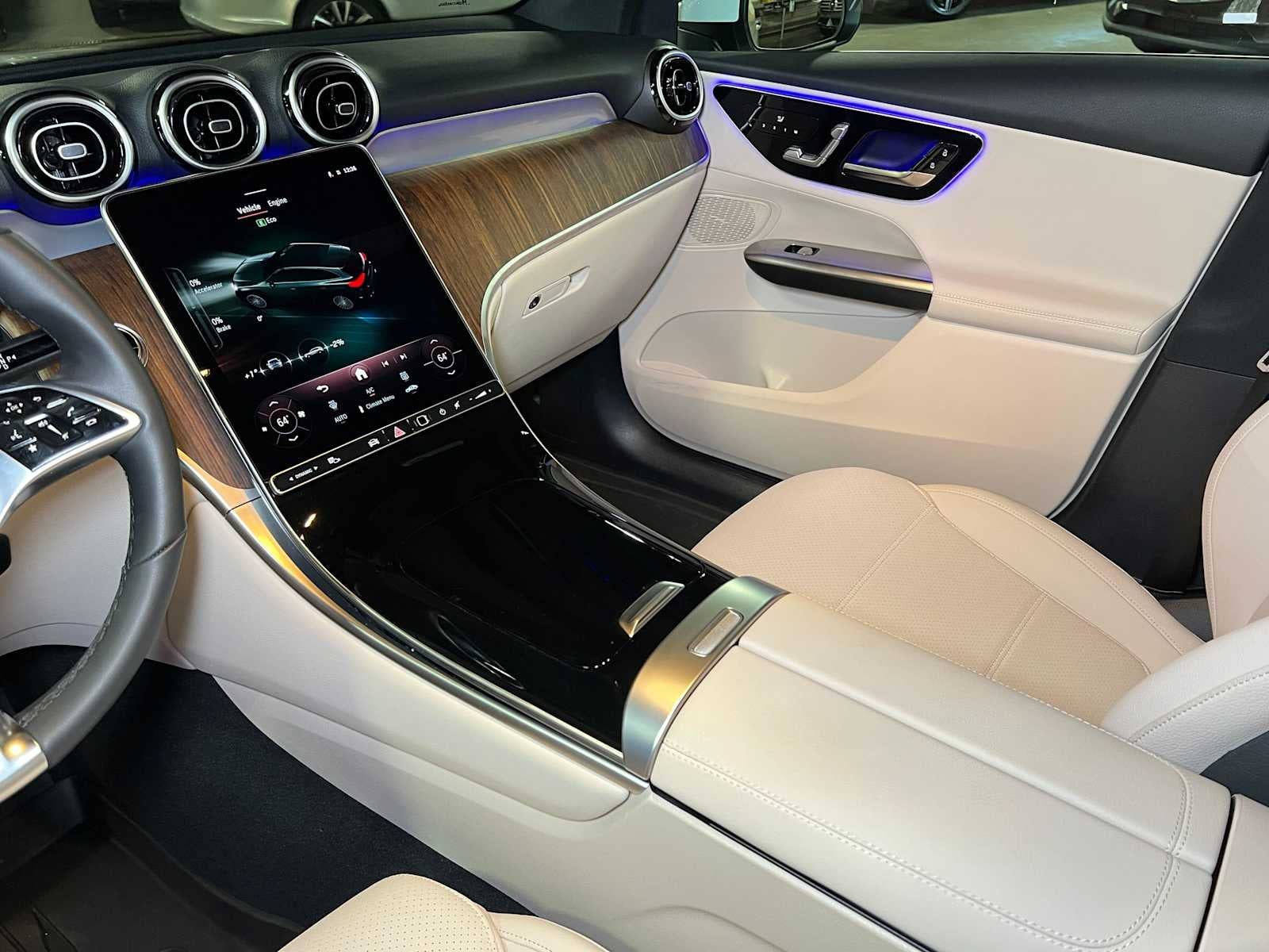 2026 Mercedes-Benz GLC 300 4MATIC® SUV