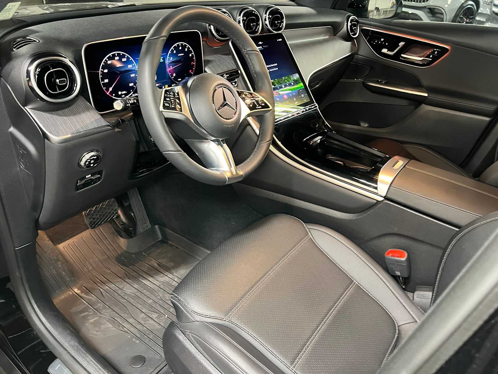 2026 Mercedes-Benz GLC 300 4MATIC® SUV