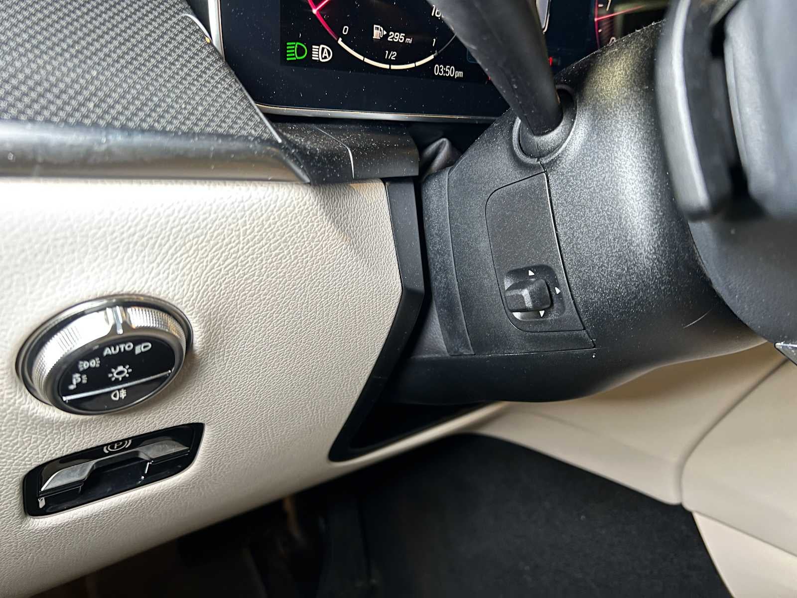 2025 Mercedes-Benz GLC GLC 300