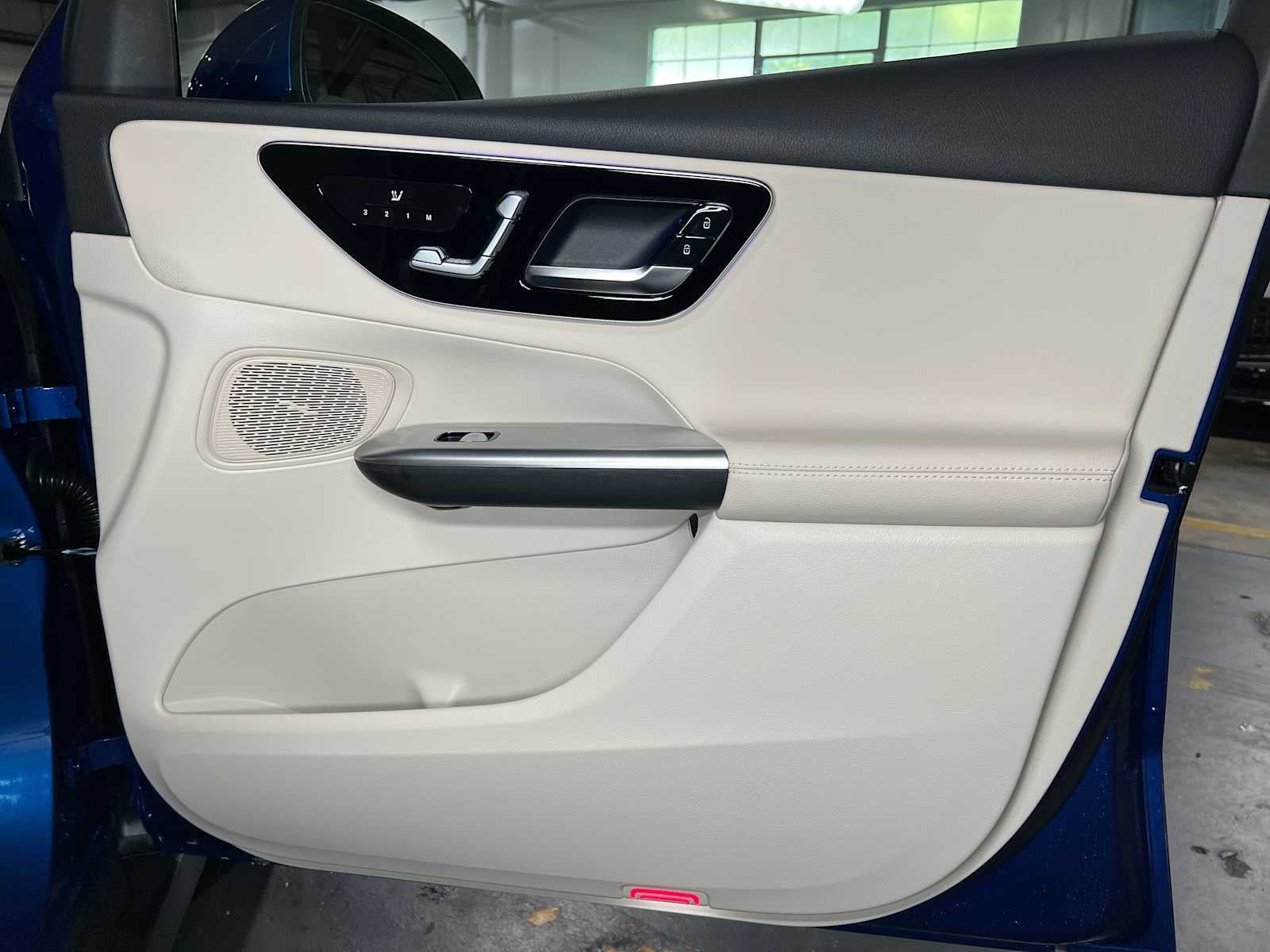 2025 Mercedes-Benz GLC 300 4MATIC® SUV
